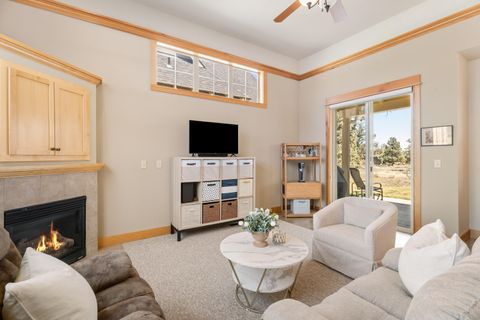 Tiny photo for 11164 Desert Sky Loop, Redmond, OR 97756 (MLS # 220220068)