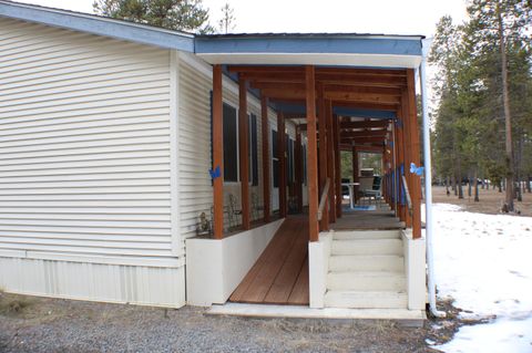 Tiny photo for 16085 Buena Vista Drive, La Pine, OR 97739 (MLS # 220215146)