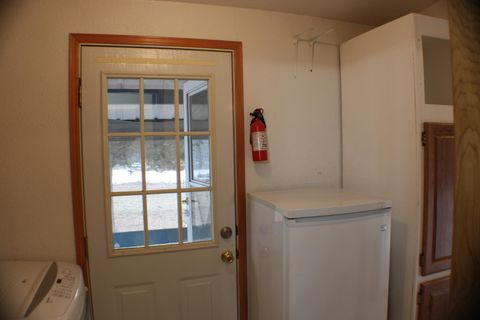 Tiny photo for 16085 Buena Vista Drive, La Pine, OR 97739 (MLS # 220215146)