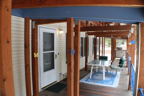 Tiny photo for 16085 Buena Vista Drive, La Pine, OR 97739 (MLS # 220215146)