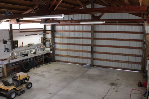 Tiny photo for 16085 Buena Vista Drive, La Pine, OR 97739 (MLS # 220215146)