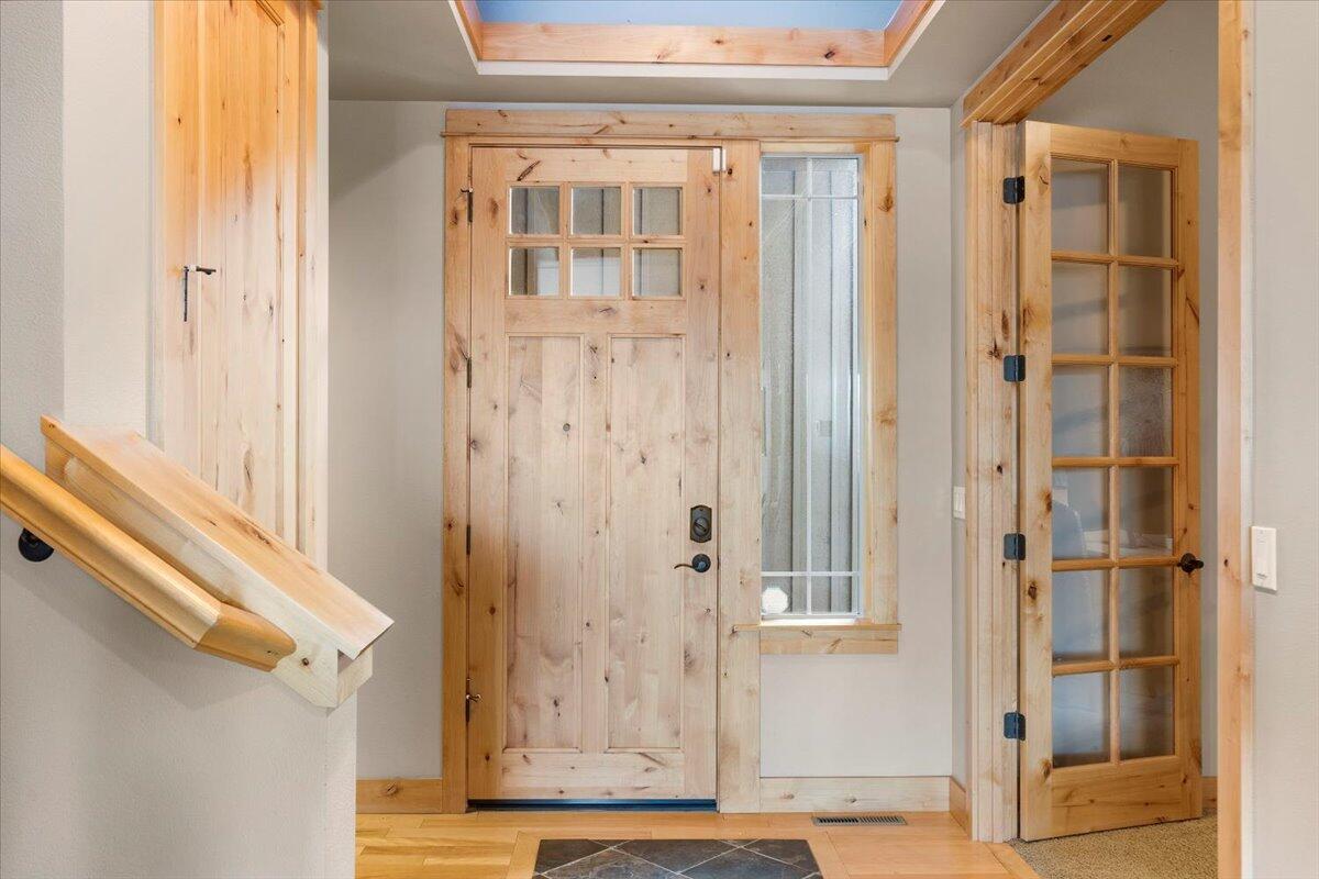 The Bluffs River Ben - Residential