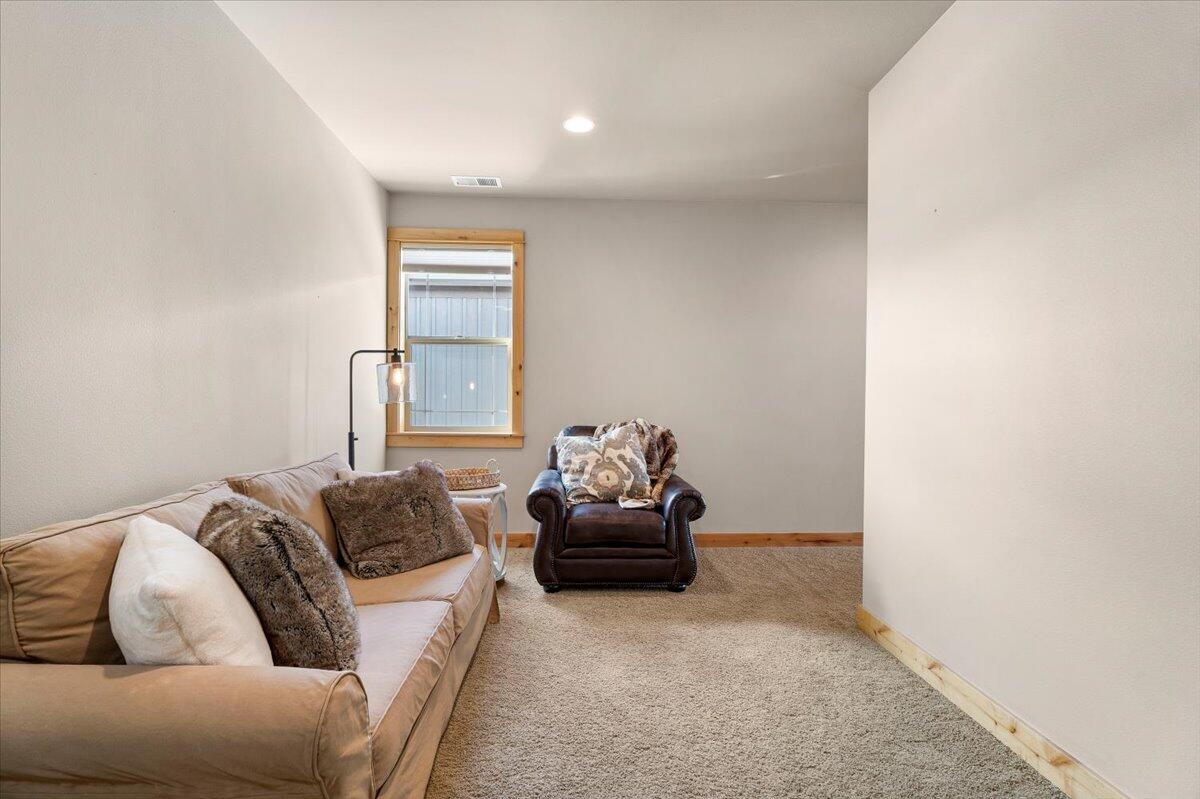 The Bluffs River Ben - Residential