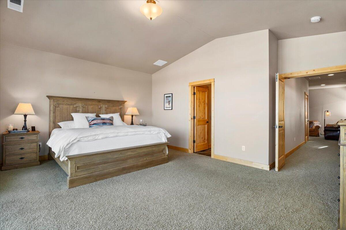 The Bluffs River Ben - Residential