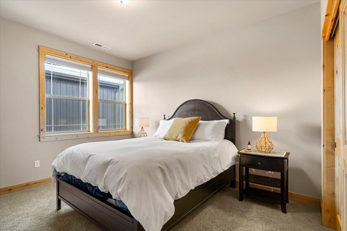 The Bluffs River Ben - Residential