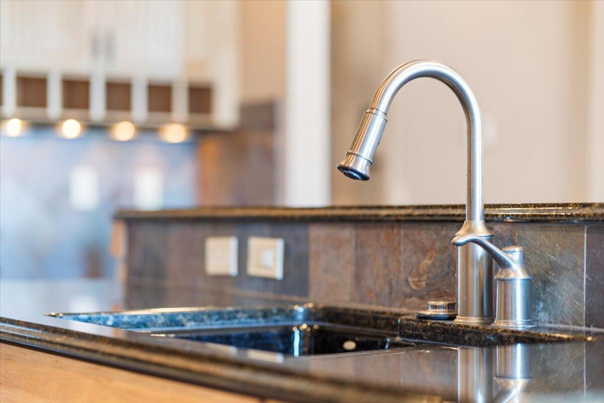 The Bluffs River Ben - Residential