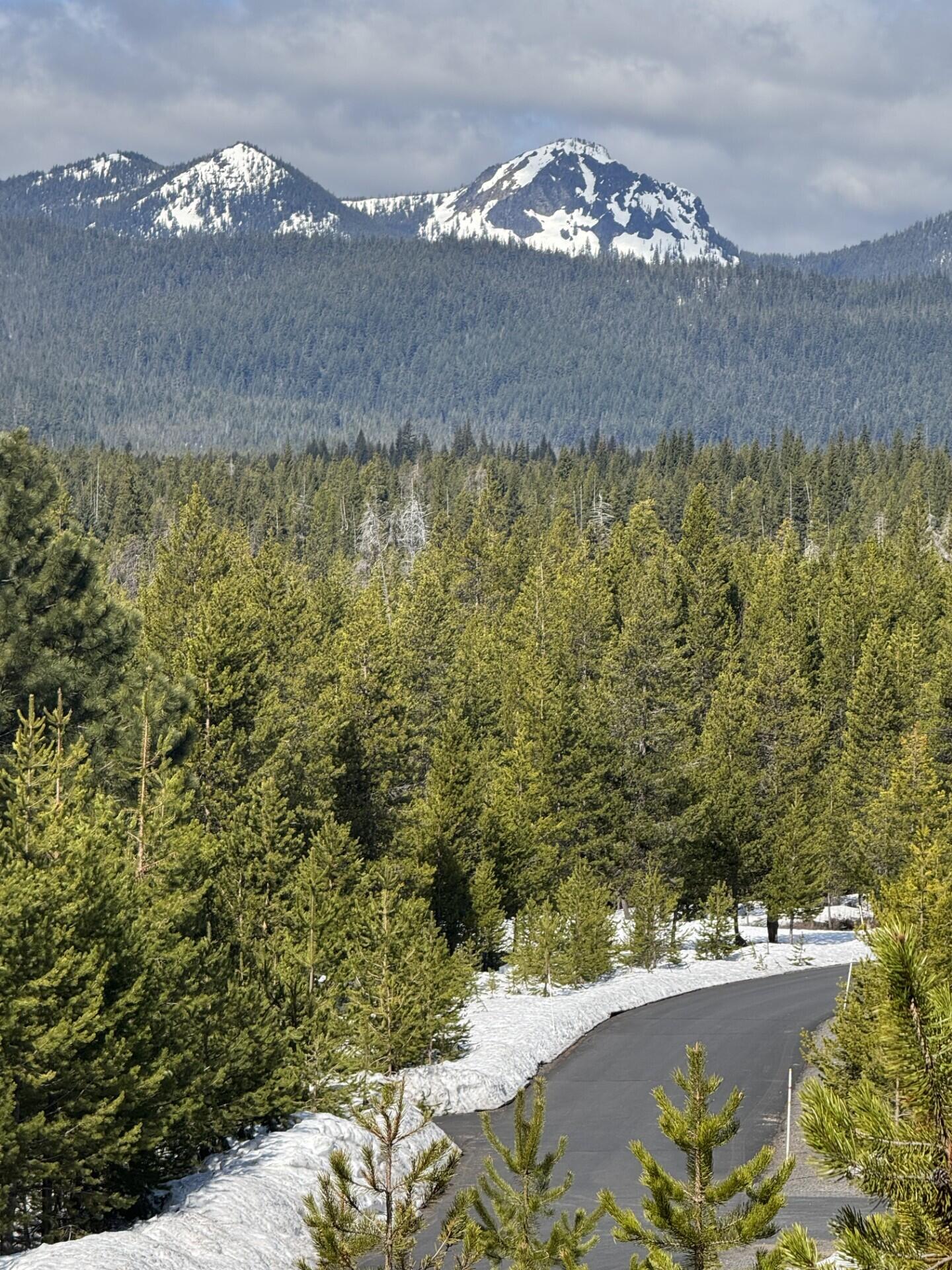 Diamond Peaks - Land