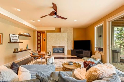 Tiny photo for 3560 NW Braid Drive, Bend, OR 97703 (MLS # 220217339)