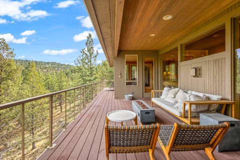 Tiny photo for 3560 NW Braid Drive, Bend, OR 97703 (MLS # 220217339)