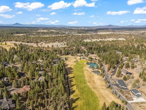 Tiny photo for 3560 NW Braid Drive, Bend, OR 97703 (MLS # 220217339)