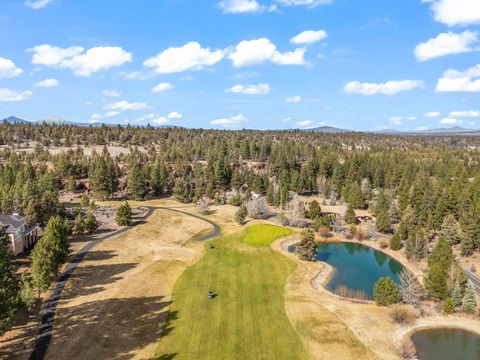 Tiny photo for 3560 NW Braid Drive, Bend, OR 97703 (MLS # 220217339)