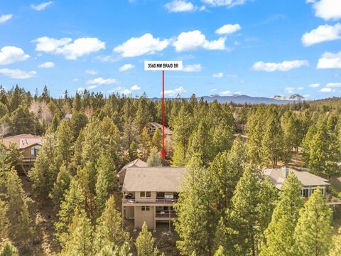 Tiny photo for 3560 NW Braid Drive, Bend, OR 97703 (MLS # 220217339)
