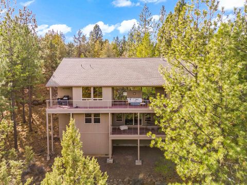 Tiny photo for 3560 NW Braid Drive, Bend, OR 97703 (MLS # 220217339)