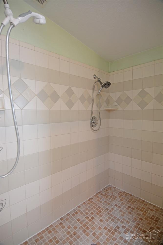 Vandevert Acres - Residential