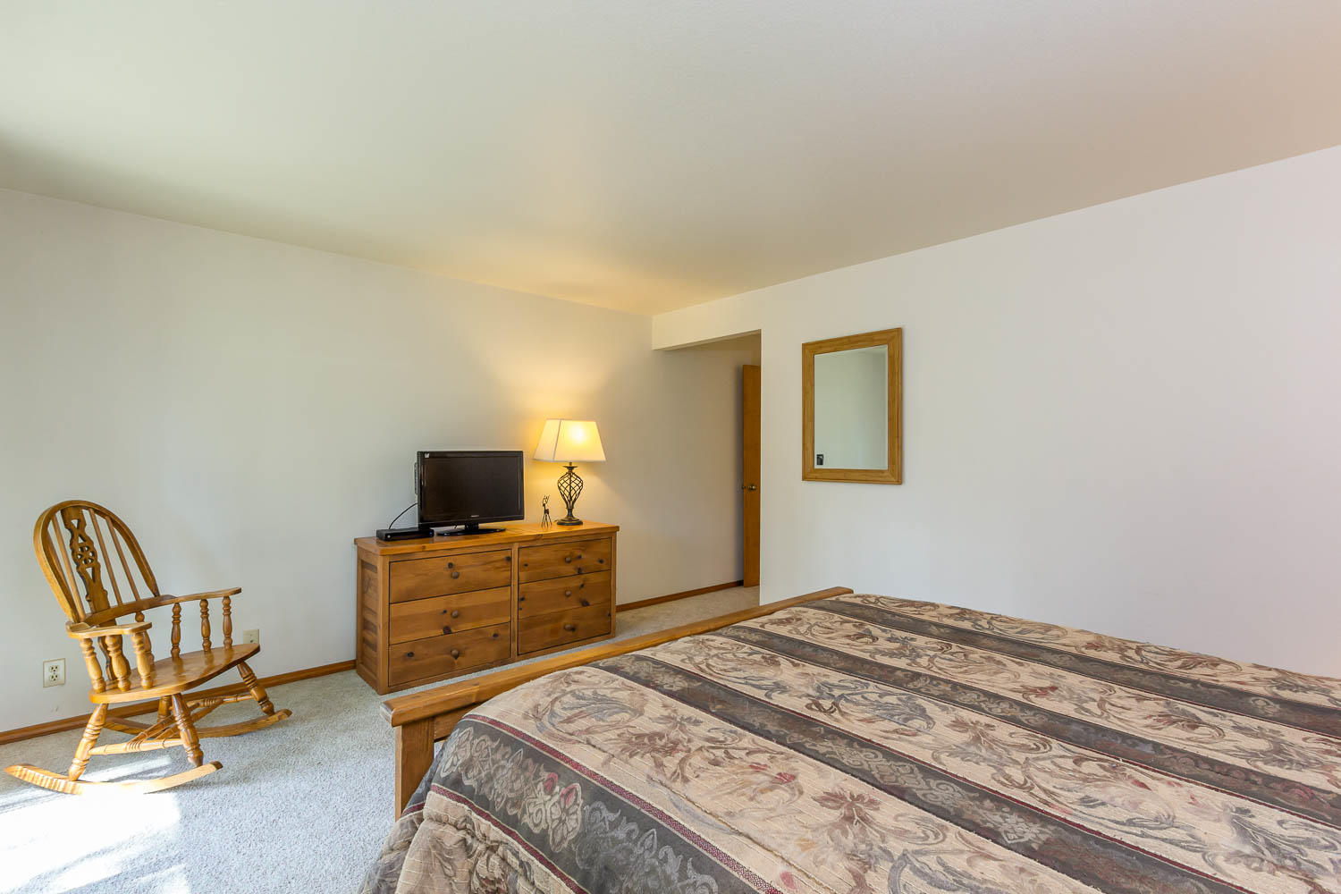 Quelah Condos - Residential