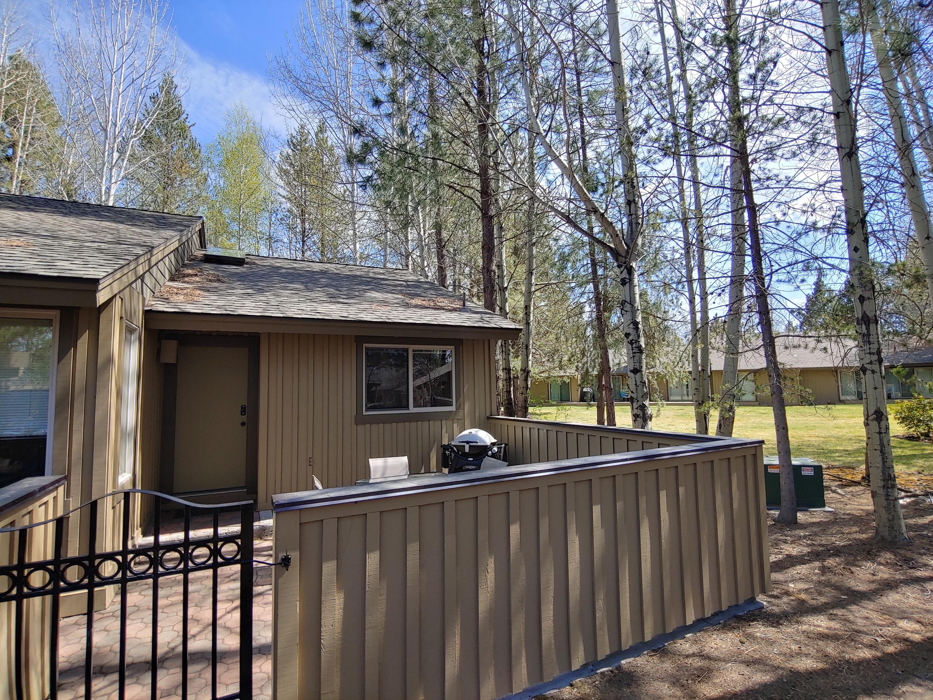 Quelah Condos - Residential