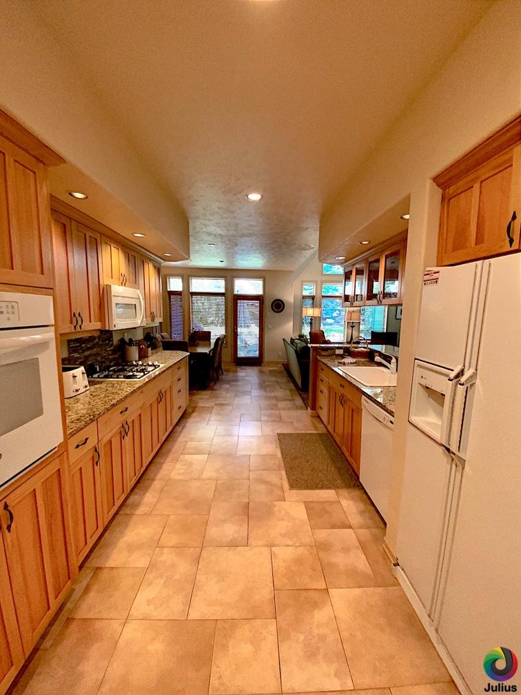 StoneTH - Residential