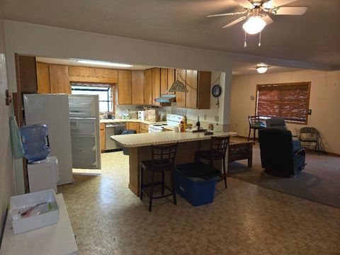 Tiny photo for 31663 Oregon 70, Bonanza, OR 97623 (MLS # 220220191)