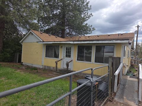 Tiny photo for 31663 Oregon 70, Bonanza, OR 97623 (MLS # 220220191)
