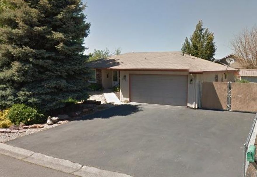 Beautiful 3 Bedroom 2 Bath Home located in the Gatewood community. Two large Family rooms with Rock fireplace for those cold nights coming up. Fenced Backyard with a beautiful landscaping in the front with mature trees. This home is Ranch style with many great features. Needs a little tender loving care and this could be the home of your dreams.