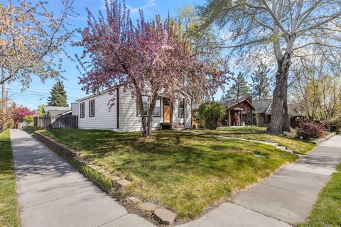 Tiny photo for 640 NW Delaware Avenue, Bend, OR 97703 (MLS # 220219876)