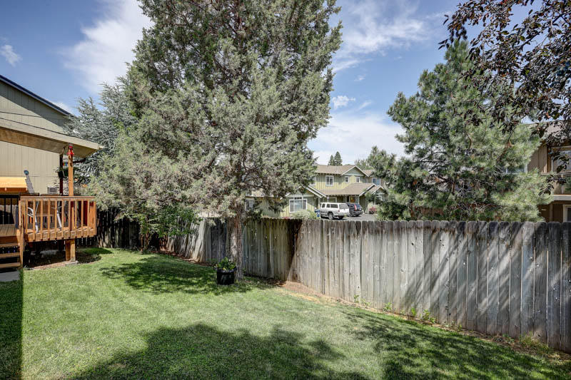 Lavacrest - Residential