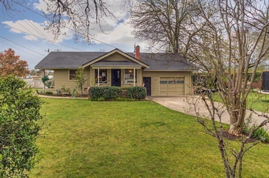 Three vintage and solidly built cottages with 100% occupancy. Darling cottages from yesteryear set on a half acre with Rogue River frontage. Main cottage (rented at $895/mo) is 1244 sq.ft.-original hardwood floors, 3 bedrooms (smallest more suited for nursery or office/den) and two baths. Second cottage is a 2/1 ($800/mo)with views of the Rogue River and third cottage is a 1/1 with views of river ($550/mo).They are all set on a lovely little lane in an area historically known as the Rogue Gardens with towering trees and mature landscaping. Long-time owners have kept property in great shape. See attached info sheets for further property info, maintenance and financials.