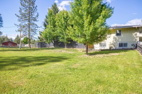Tiny photo for 255 Queens Branch Road, Rogue River, OR 97537 (MLS # 220217661)