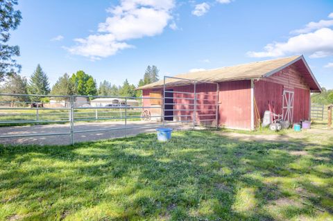 Tiny photo for 255 Queens Branch Road, Rogue River, OR 97537 (MLS # 220217661)