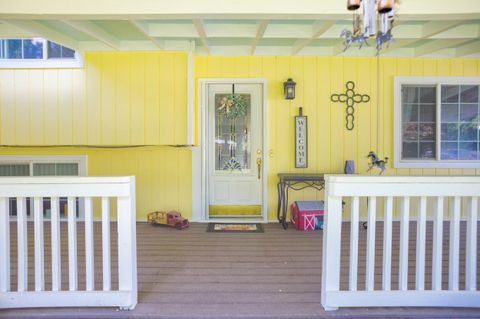 Tiny photo for 255 Queens Branch Road, Rogue River, OR 97537 (MLS # 220217661)