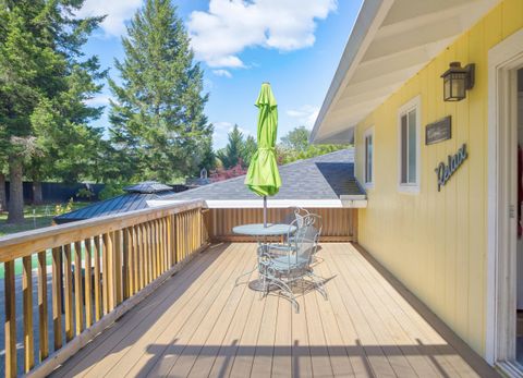 Tiny photo for 255 Queens Branch Road, Rogue River, OR 97537 (MLS # 220217661)