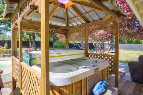 Tiny photo for 255 Queens Branch Road, Rogue River, OR 97537 (MLS # 220217661)