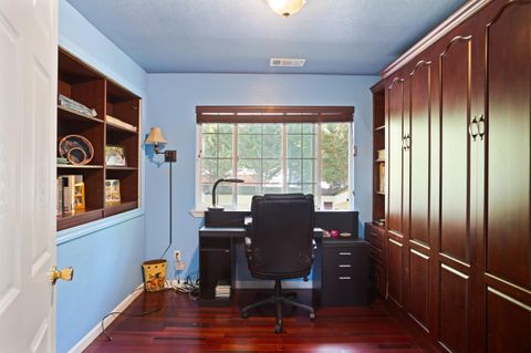 Tiny photo for 255 Queens Branch Road, Rogue River, OR 97537 (MLS # 220217661)