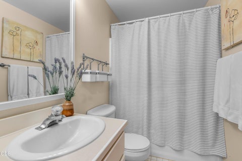Tiny photo for 17810 W Core Road #28, Sunriver, OR 97707 (MLS # 220227048)