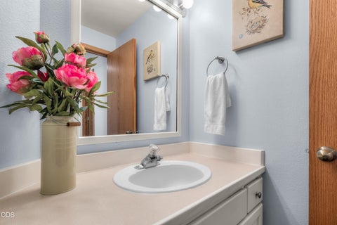 Tiny photo for 17810 W Core Road #28, Sunriver, OR 97707 (MLS # 220227048)