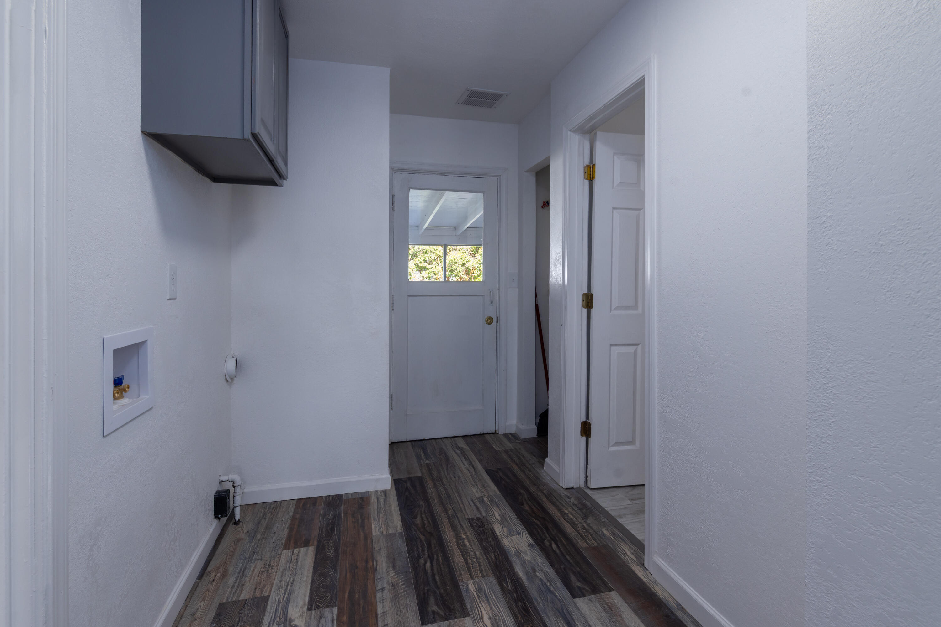 Old Orchard Manor - Residential