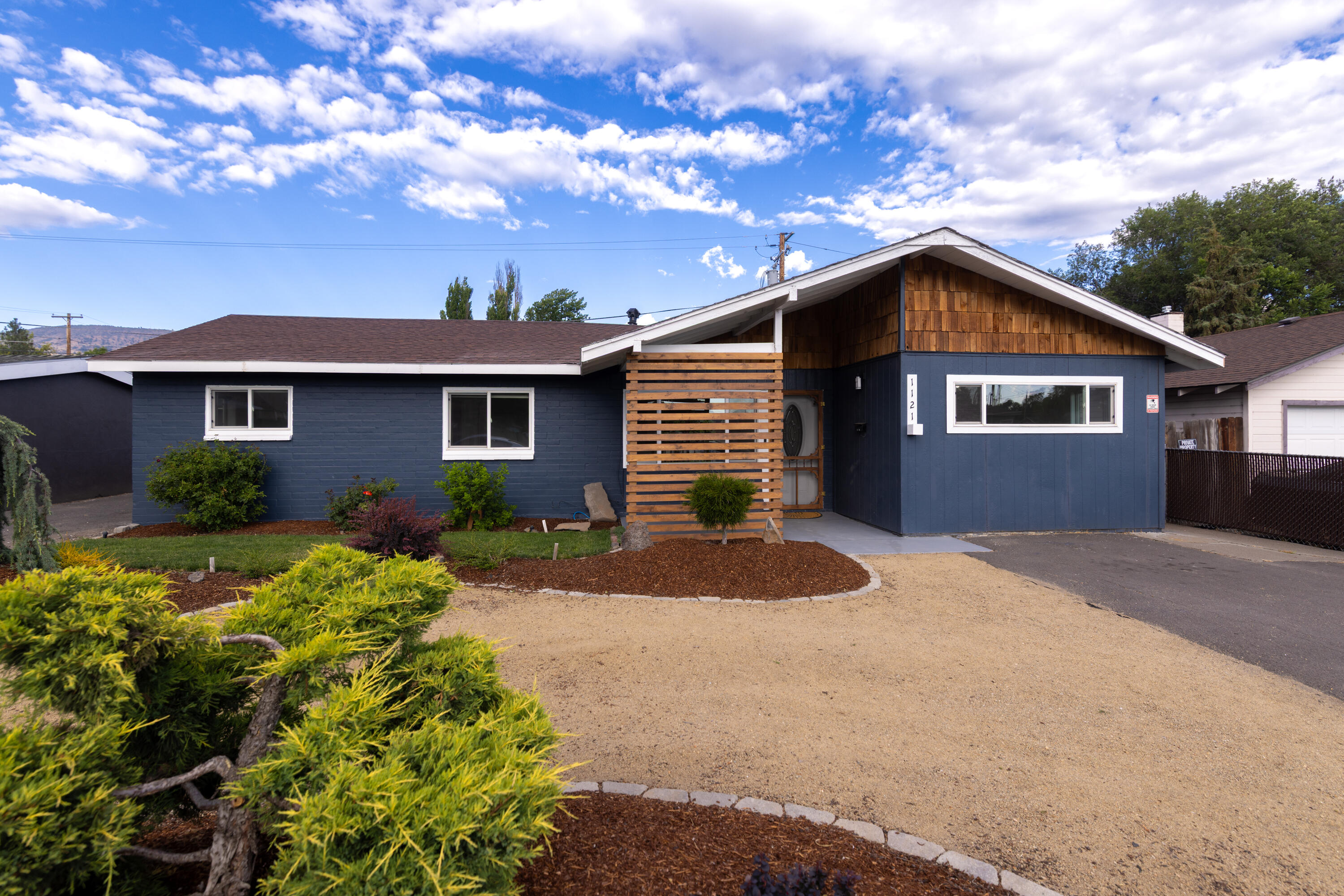 Old Orchard Manor - Residential