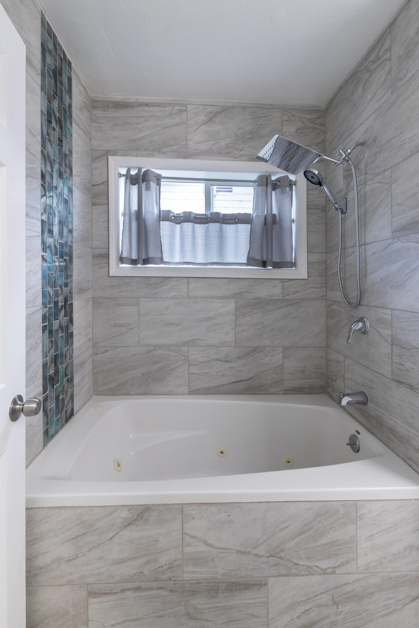 Old Orchard Manor - Residential