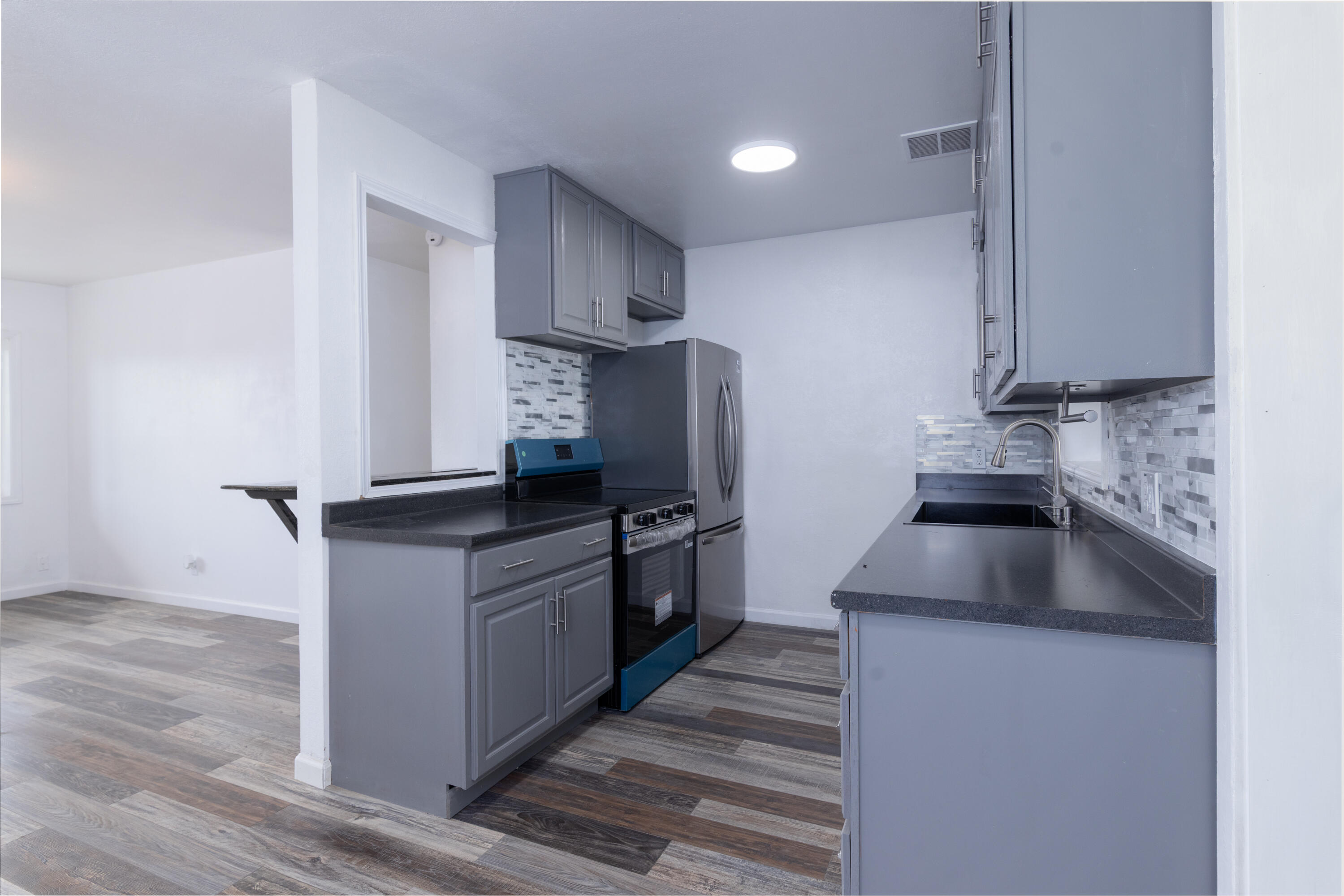 Old Orchard Manor - Residential