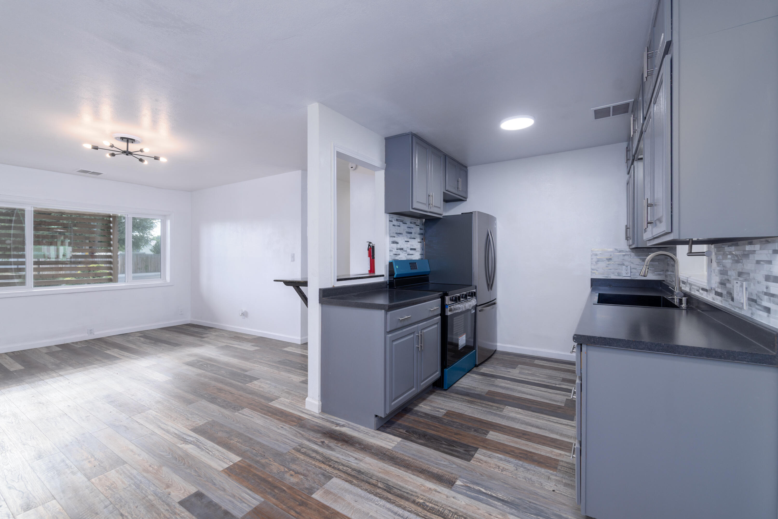 Old Orchard Manor - Residential