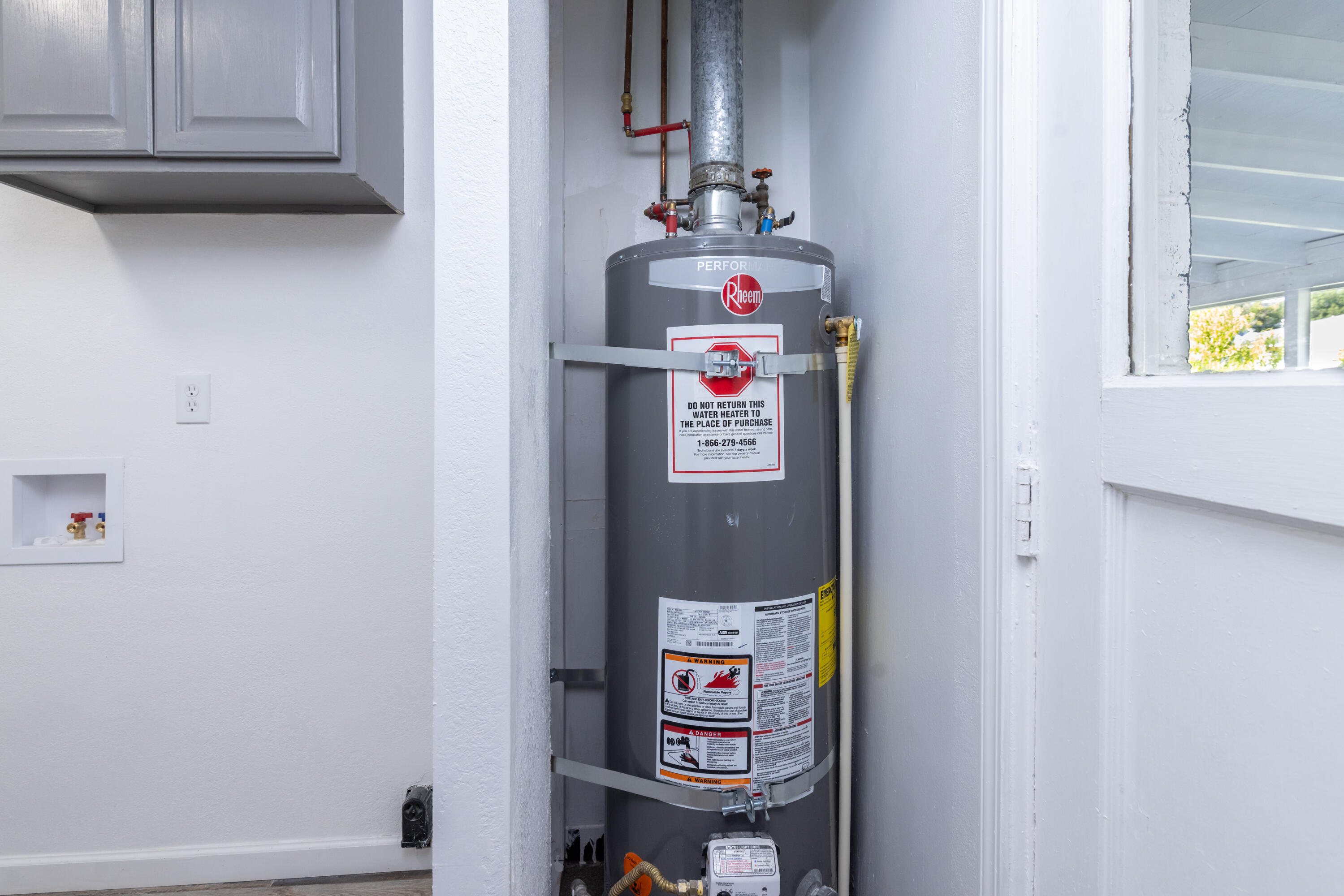 Old Orchard Manor - Residential