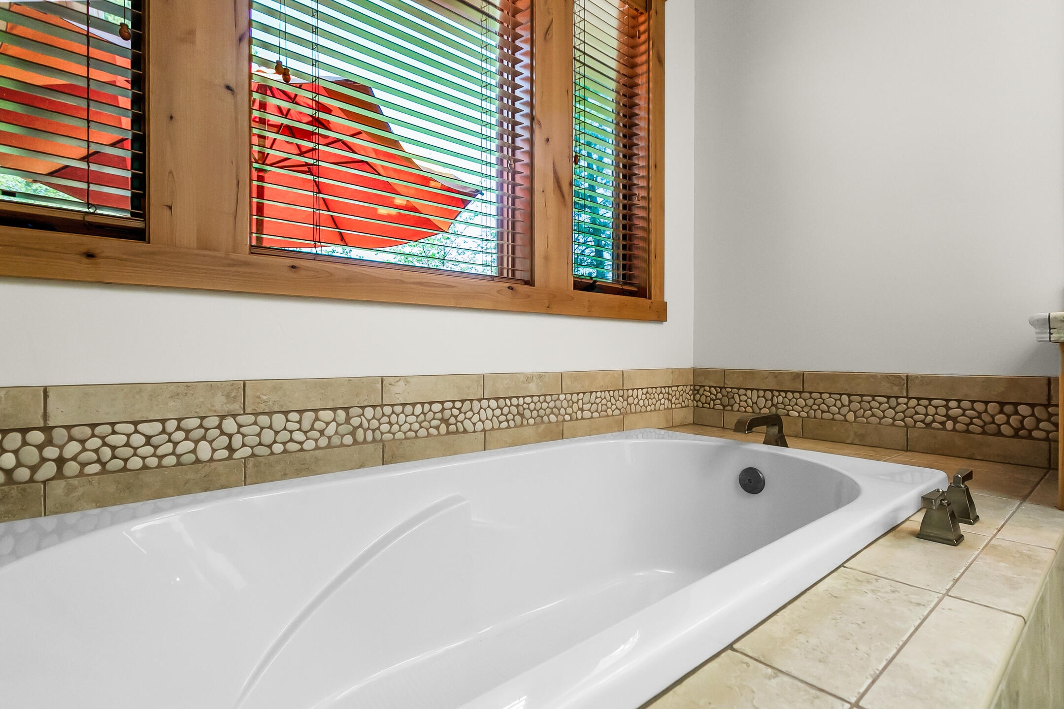 Broken Top - Residential