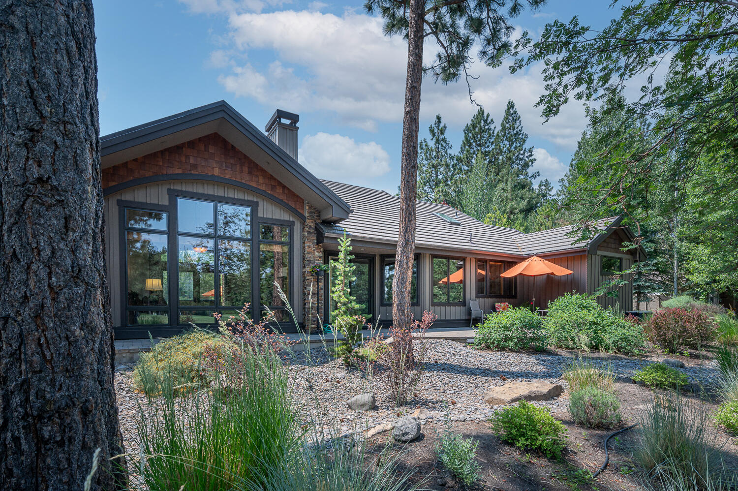 Broken Top - Residential