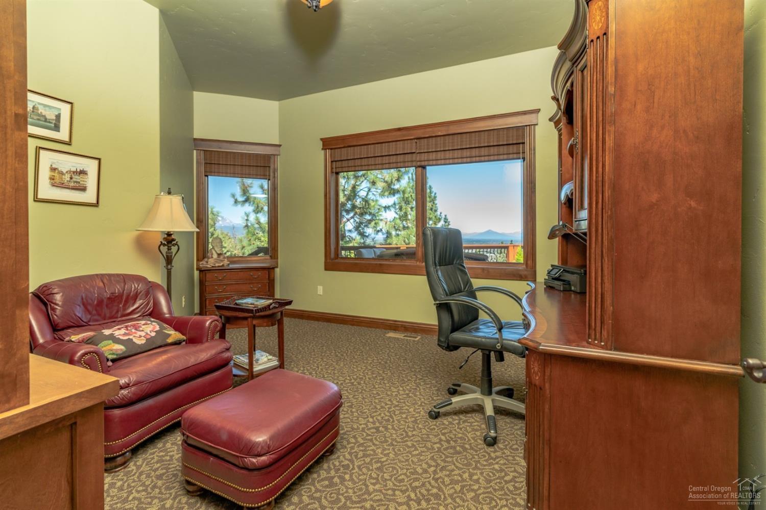 Awbrey Butte - Residential