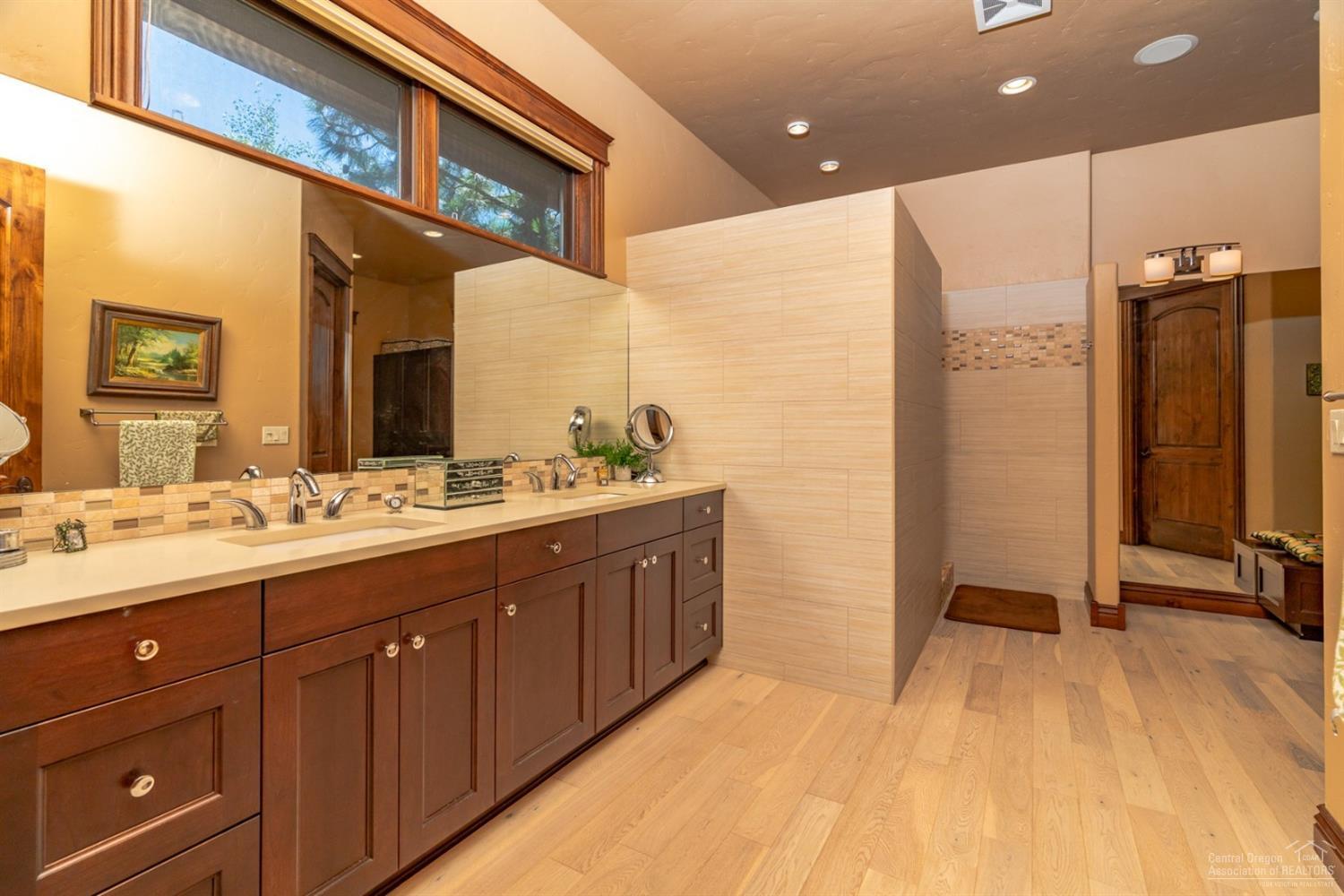 Awbrey Butte - Residential