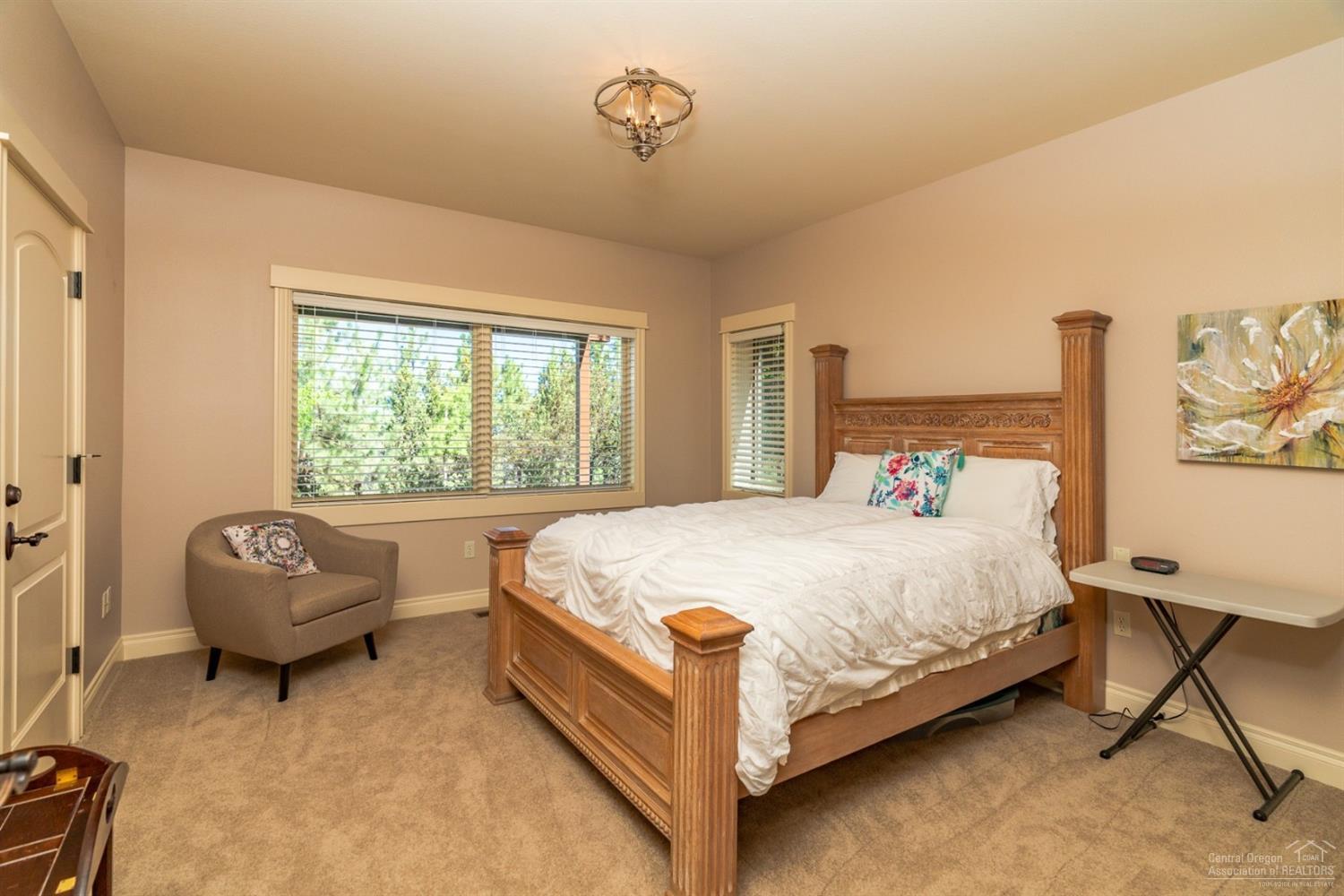 Awbrey Butte - Residential