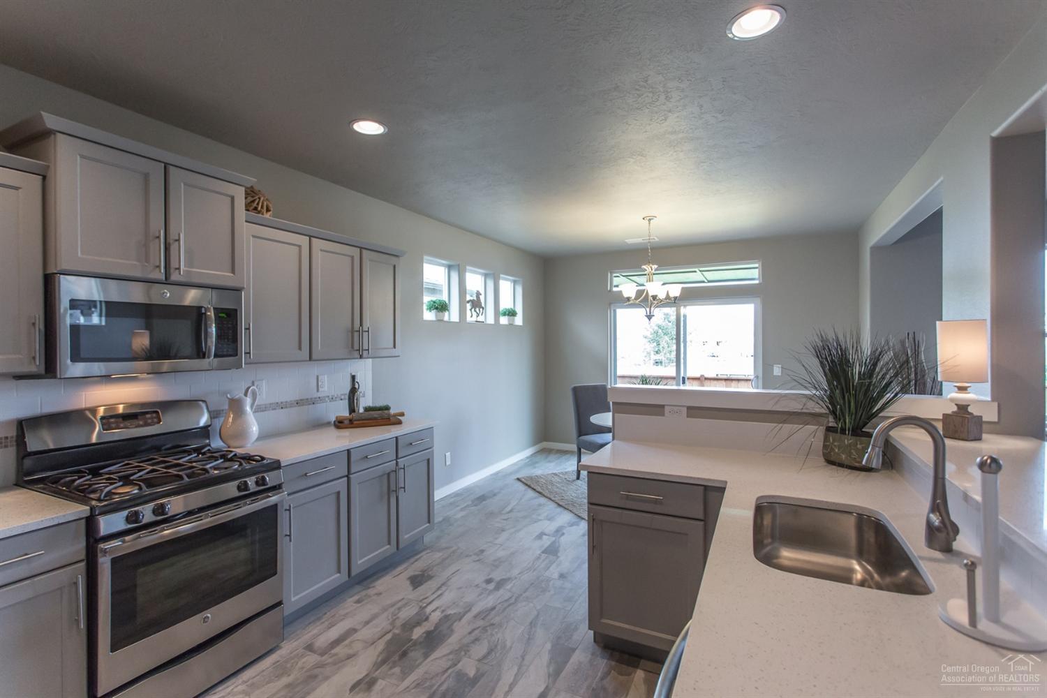 Cascade Heights - Residential