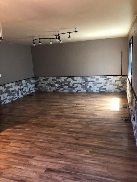 Manzanita Hills - Residential