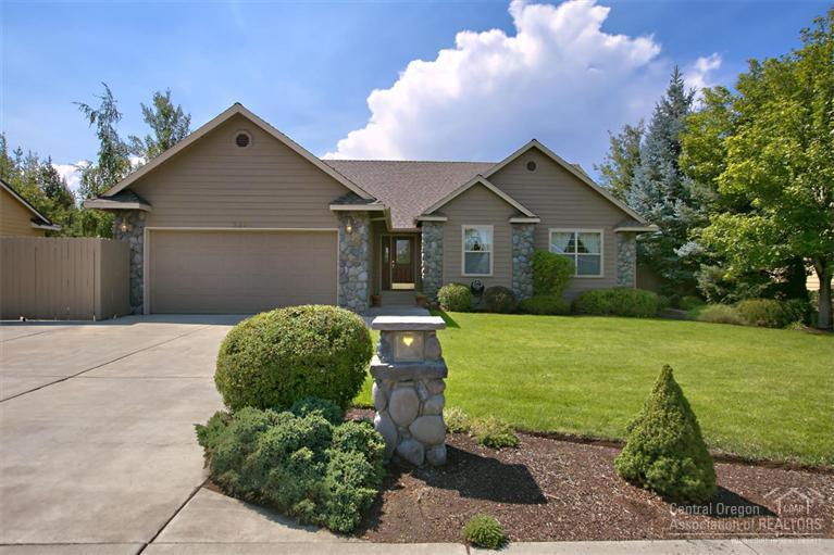 Oak Tree - Residential