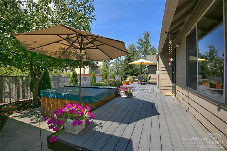 Oak Tree - Residential